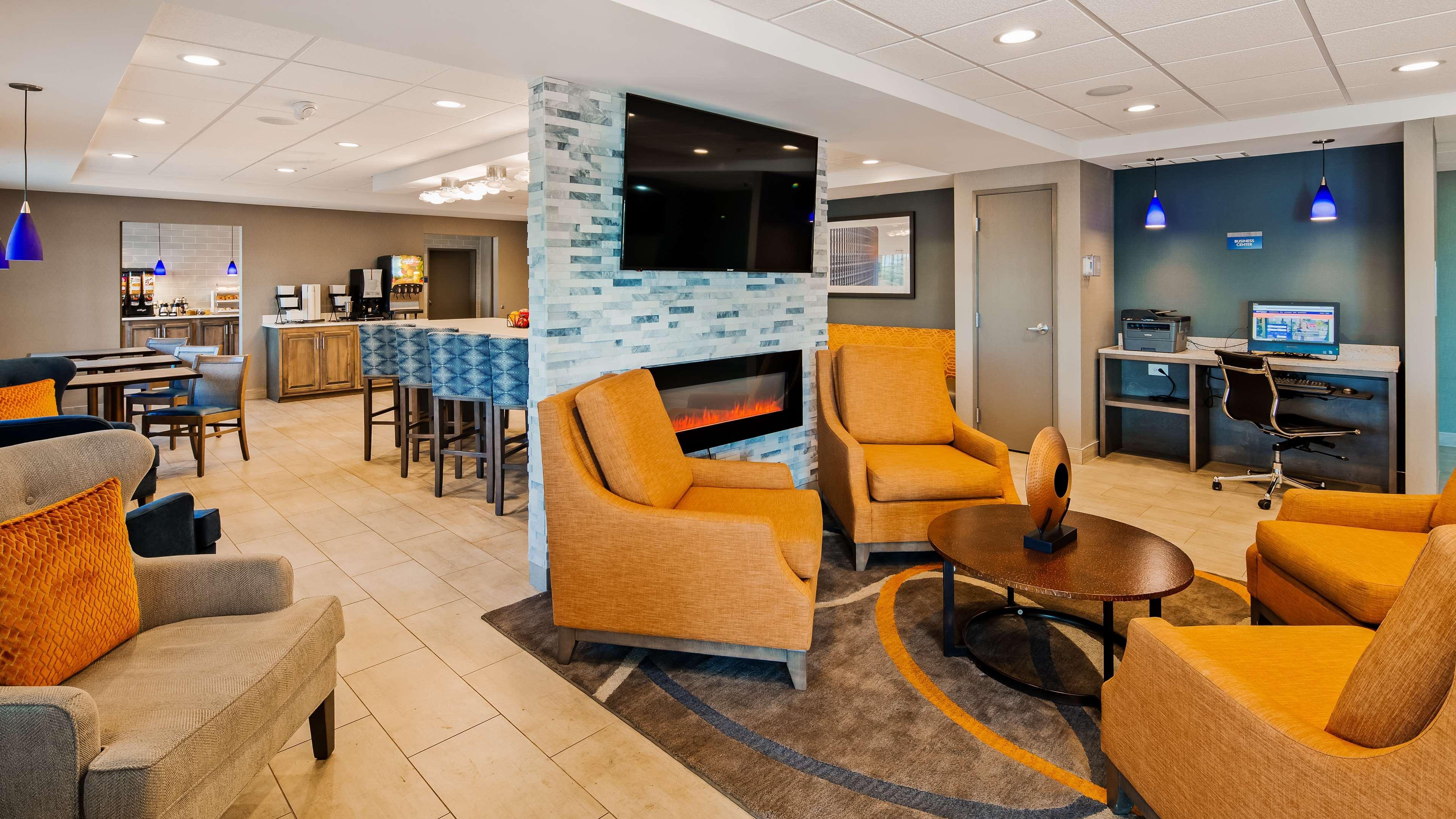 Best Western Salinas Valley Inn & Suites Exteriér fotografie