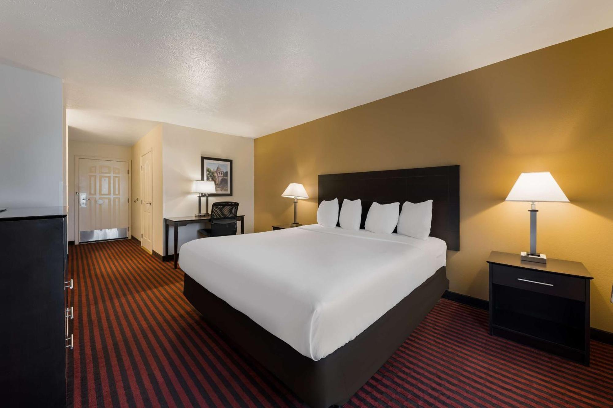 Best Western Salinas Valley Inn & Suites Exteriér fotografie