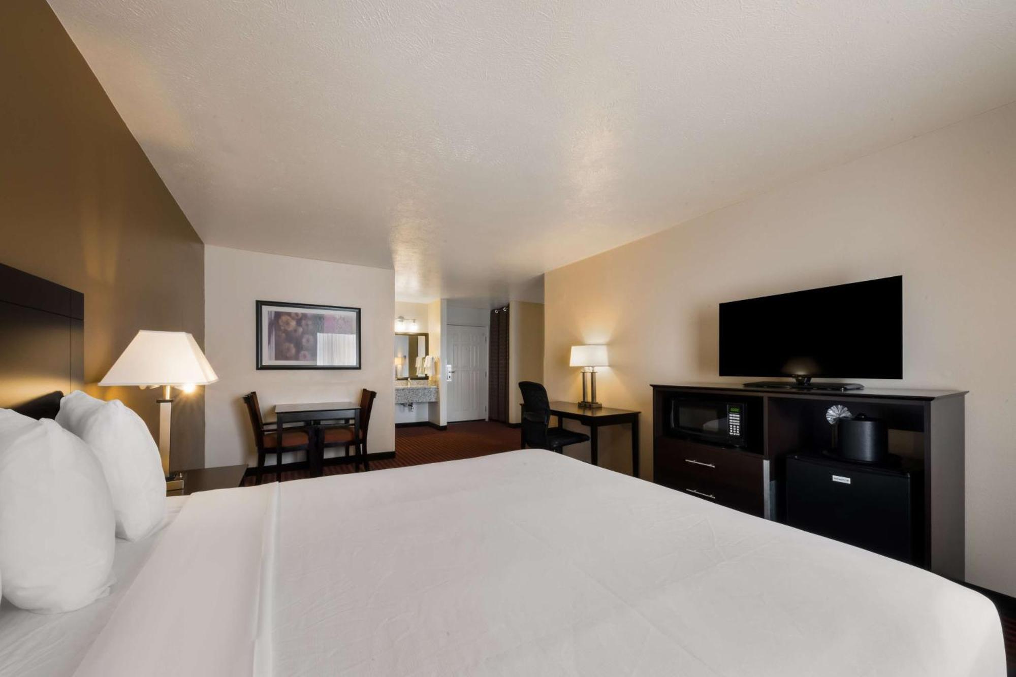 Best Western Salinas Valley Inn & Suites Exteriér fotografie